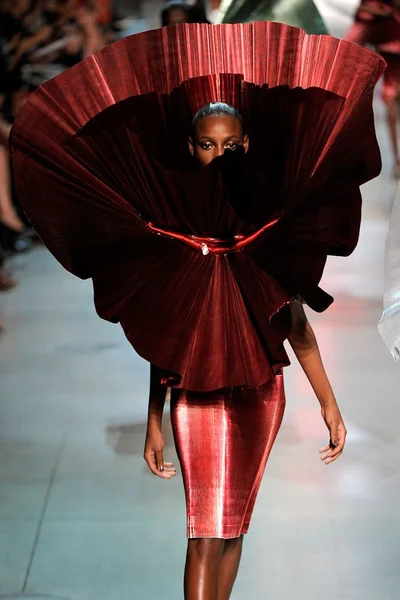 Look 36